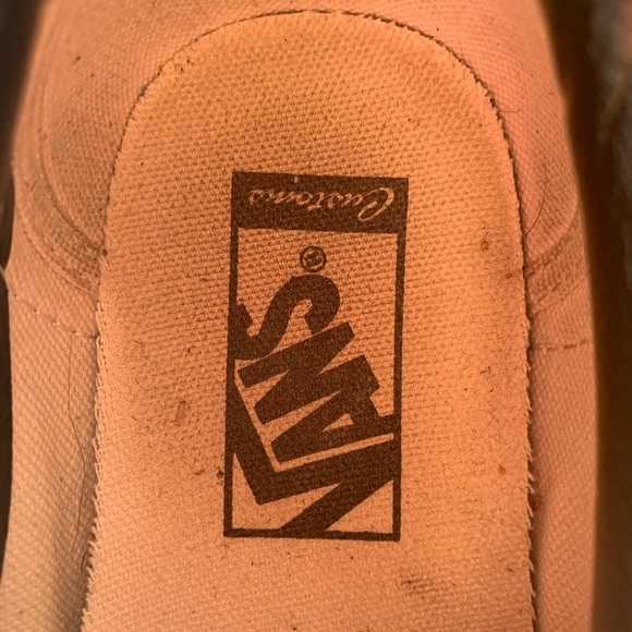 Customized Vans🌴🌴 - Picture 6 of 6